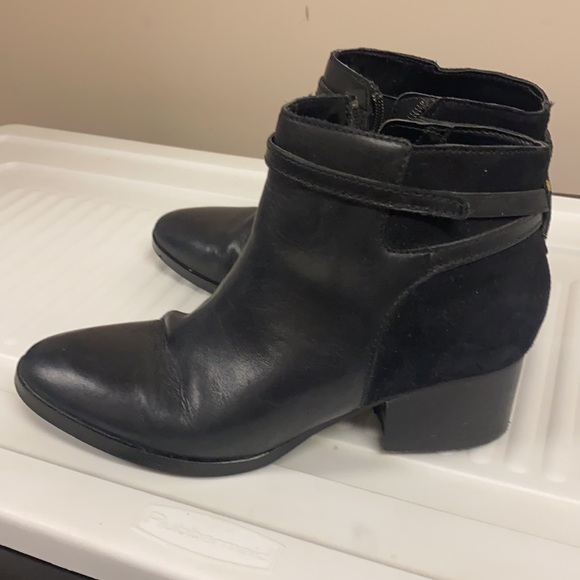 Laura Ralph Lauren black ankle boots - Picture 2 of 10